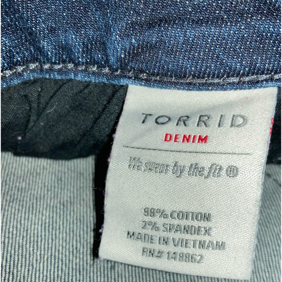 Torrid Boyfriend Vintage Stretch Jean size 22R - Picture 5 of 5